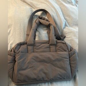 BÉIS Air Charcoal Duffel Bag